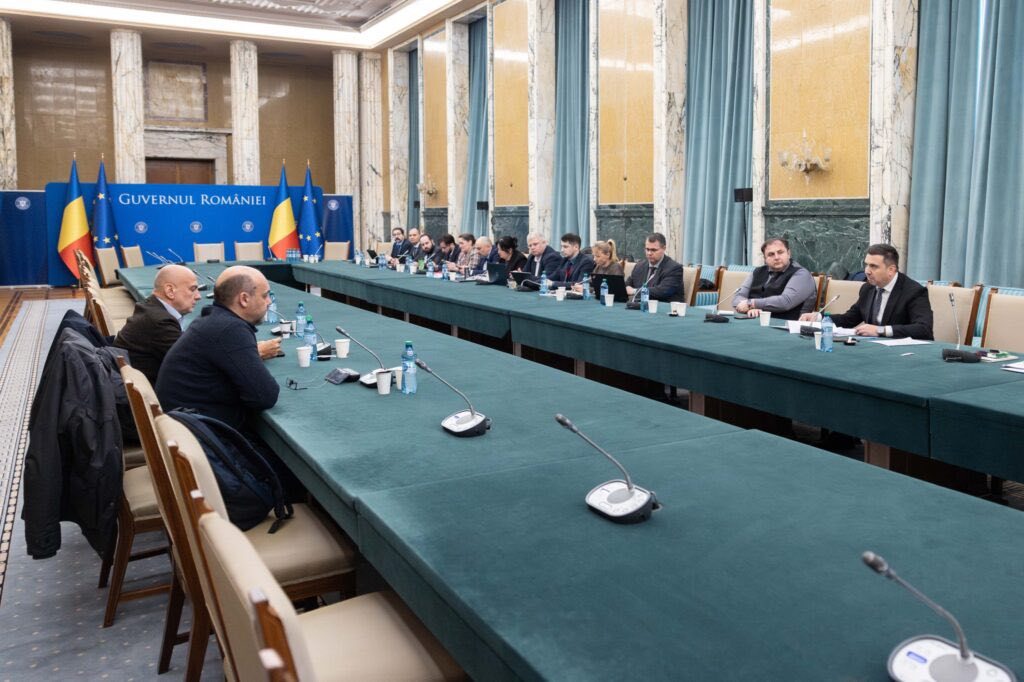 NEWS.ro: BNS: Sunt necesare reglementări urgente şi coerente ale pieţei muncii în domeniul lucrătorilor migranţi - protejarea drepturilor acestora, prevenirea abuzurilor şi combaterea exploatării prin muncă