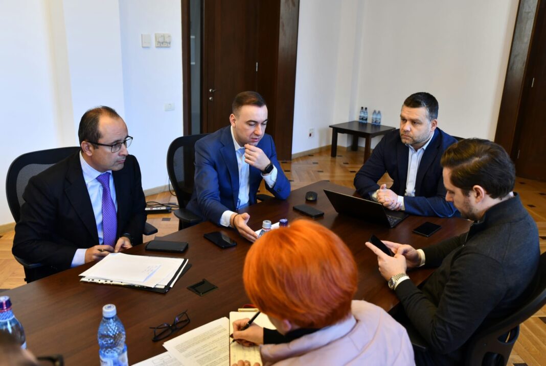 NEWS.ro: Bogdan Ivan, ministrul Energiei, după soluţia găsită pentru sistemul de termoficare al Bucureştiului: Ştim că aşteptarea legitimă a oamenilor este una singură: „să vină căldura” / Situaţia actuală nu ţine de lipsă de voinţă sau de nepăsare