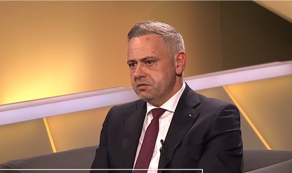 NEWS.ro: Bolojan, despre reforma administraţiei publice şi pachetul de măsuri de relansare economică: Până la finalul săptămânii vom lua o decizie cu privire la modul în care cele două proiecte vor fi trecute prin Parlament