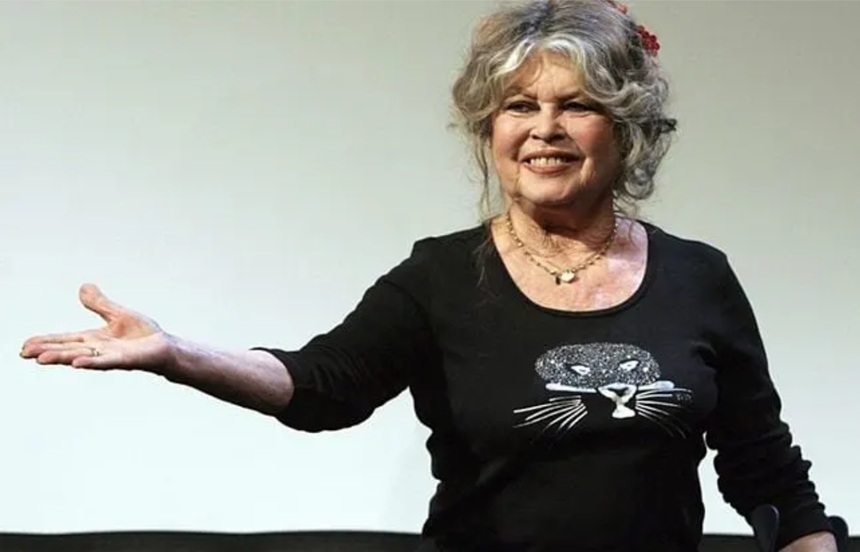 NEWS.ro: Brigitte Bardot a fost „răpusă de cancer”, potrivit soţului ei Bernard d’Ormale