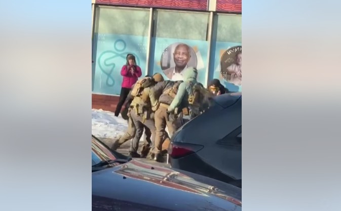 NEWS.ro: Celebrităţi de la Hollywood, după moartea lui Alex Pretti: Este o „tragedie de neconceput”