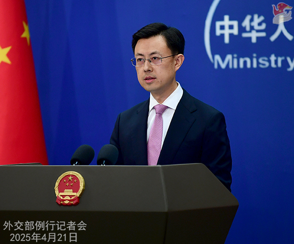 NEWS.ro: China către SUA: Nu mai jucaţi cartea „ameninţării Chinei” în legătură cu Groenlanda!