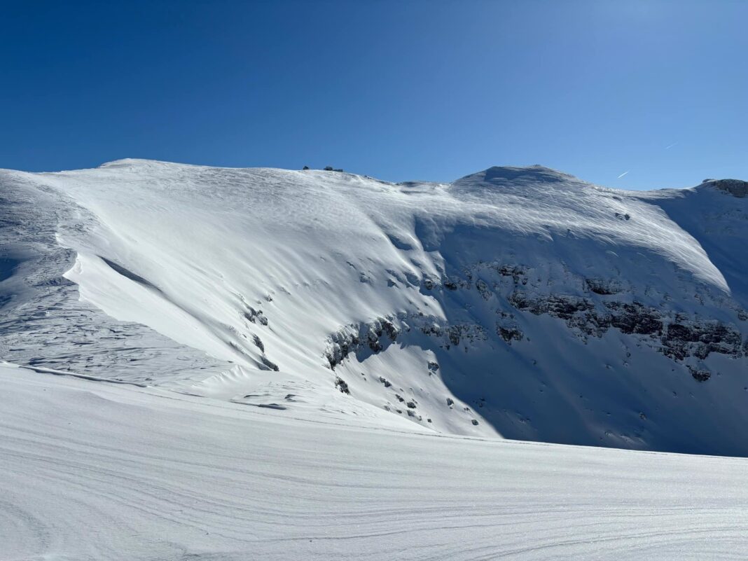 NEWS.ro: Cinci schiori au murit în urma unor avalanşe în Austria