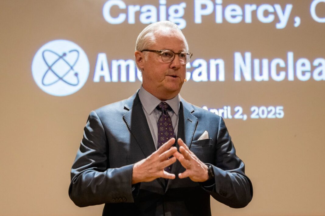 NEWS.ro: Compania care dezvoltă prima centrală cu reactoare modulare mici din România, RoPower Nulcear, a devenit primul membru din România al Societăţii Nucleare Americane