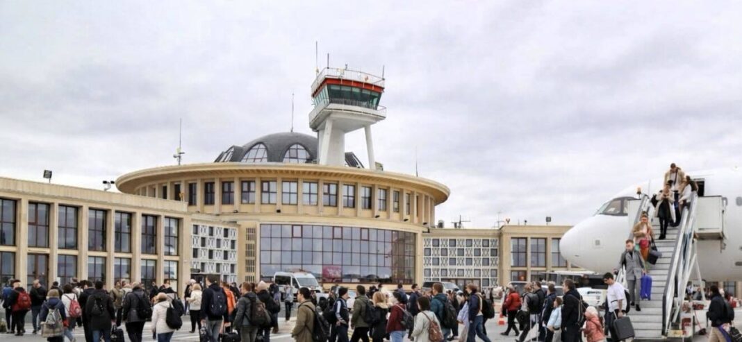 NEWS.ro: Compania Naţională Aeroporturi Bucureşti: 2025 confirmă - aeroporturile Capitalei se află pe o traiectorie solidă de creştere / 17,7 milioane de pasageri, cu peste 10% mai mulţi faţă de 2024 / Destinaţiile preferate