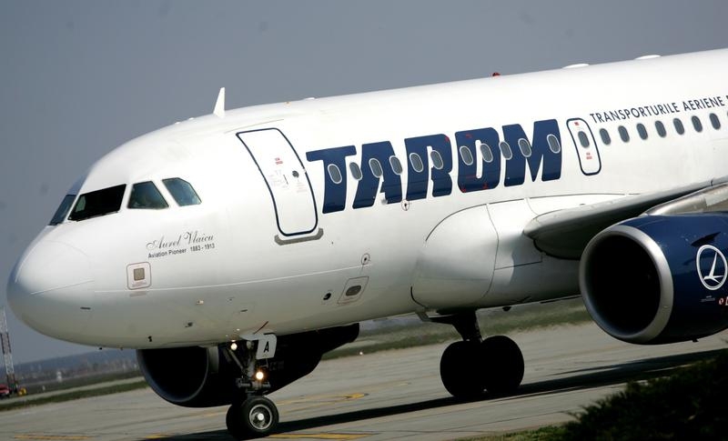NEWS.ro: Compania Tarom anunţă că sunt aşteptate întârzieri sau anulări de zboruri pe aeroportul Amsterdam Schiphol, din cauza ninsorilor şi a condiţiilor de givraj