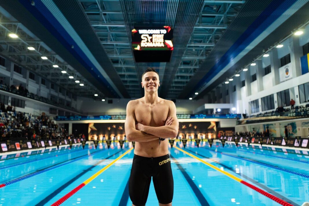 NEWS.ro: David Popovici şi-a împlinit un vis în acest weekend: La Otopeni a avut loc Sprint With The Stars, eveniment la care tinerii înotători au avut şansa să întâlnească mari campioni. “Sunt recunoscător şi mândru că am putut contribui la această poveste”