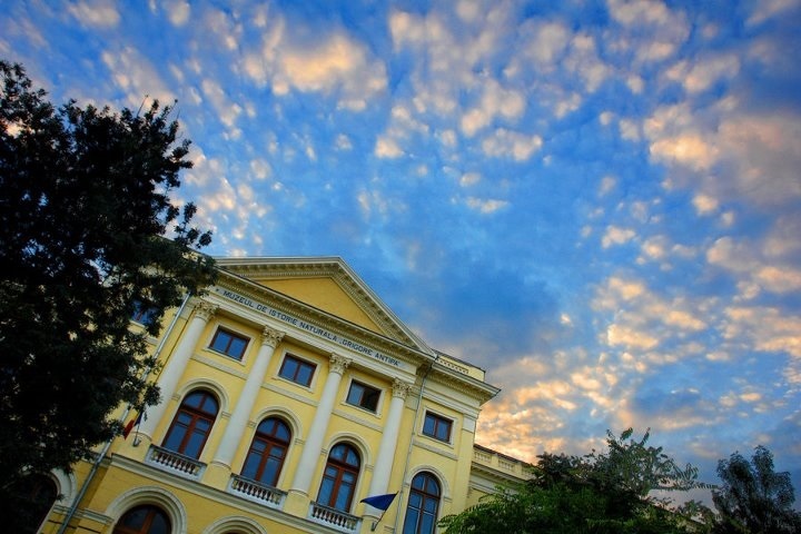 NEWS.ro: De Ziua Internaţională a Scrisului de Mână, Muzeul Antipa prezintă primul său regulament, redactat chiar de Grigore Antipa, în 1908 / ”Este oprită intrarea în Muzeu cu bastoane, săbii sau umbrele”, una dintre reguli - FOTO