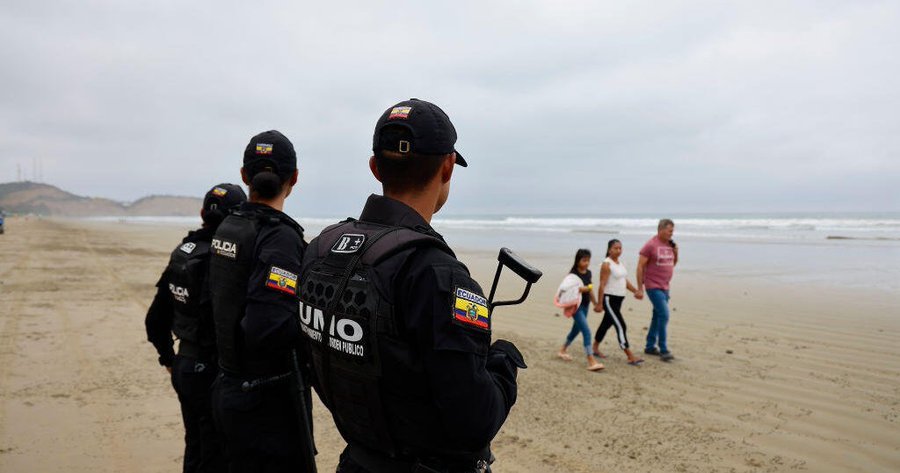 NEWS.ro: Descoperire macabră pe o plajă din Ecuador: cinci capete umane cu un mesaj de avertizare