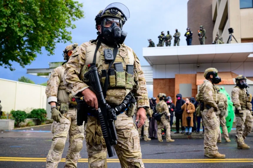 NEWS.ro: Desfăşurările militare ale lui Trump în Statele Unite au costat în 2025 aproape 500 de milioane de dolari