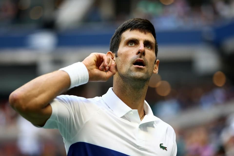 NEWS.ro: Djokovici s-a calificat în semifinalele Australian Open după ce Musetti a abandonat. Italianul câştigase primele două seturi ale meciului din sferturi / “Ar fi trebuit să fie câştigătorul de astăzi, fără îndoială”, spune sârbul