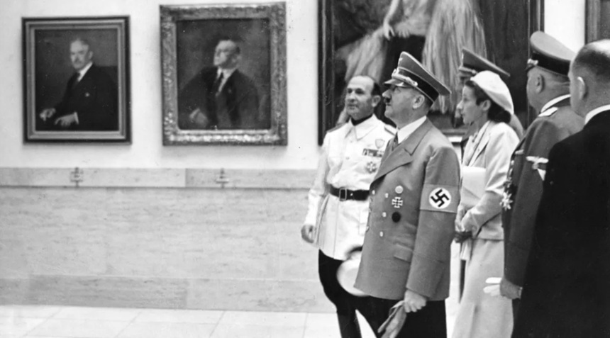 NEWS.ro: Două acuarele atribuite lui Hitler, vândute discret la licitaţie în Regatul Unit