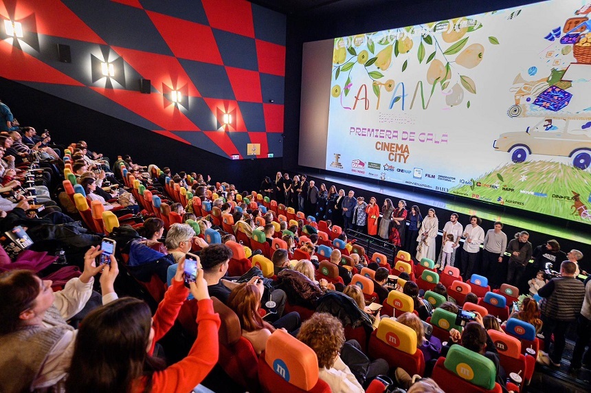 NEWS.ro: Filmul „Catane”, comedia multipremiată regizată de Ioana Mischie, ajunge în cinematografele din 45 de oraşe din România - VIDEO