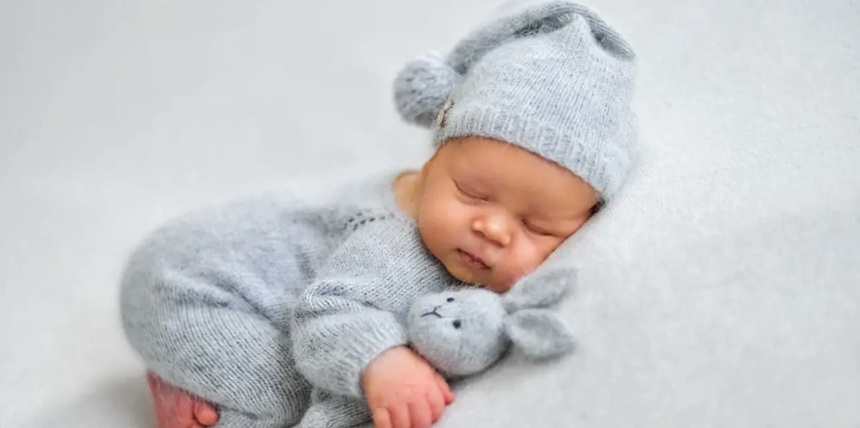 NEWS.ro: Franţa înregistrează şi mai puţine naşteri decât estima în 2025, cel mai mic număr înregistrat de la sfârşitul celui de-al Doilea Război Mondial. Soldul natural al populaţiei franceze a devenit negativ în 2025, în premieră tot de la război