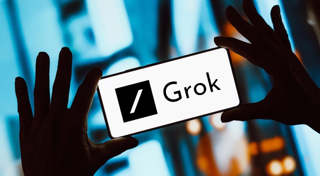 NEWS.ro: Grok, chatbotul AI al lui Elon Musk, recunoaşte ”deficienţe în măsurile de siguranţă” după generarea de imagini sexualizate cu minori