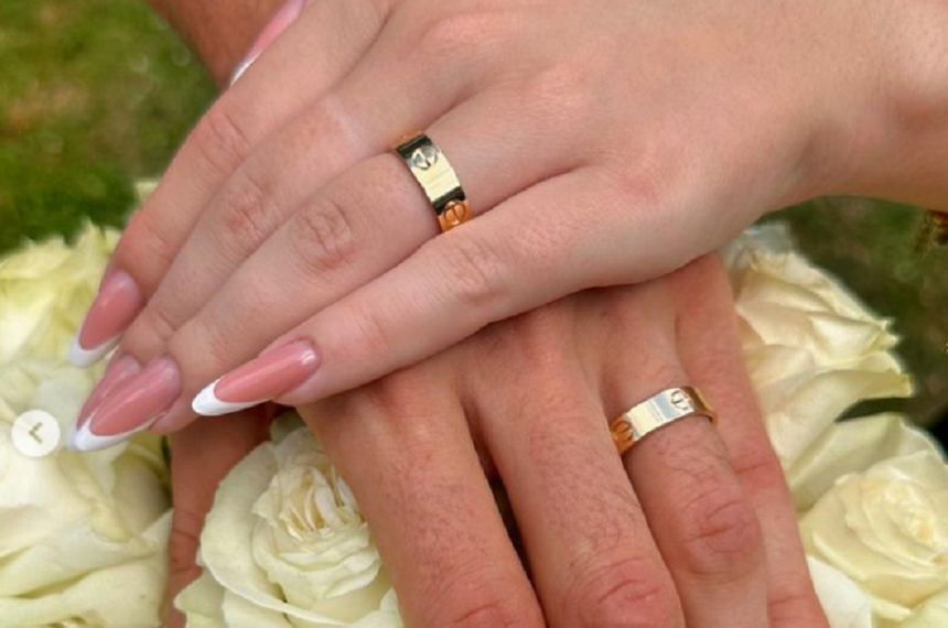 NEWS.ro: În Olanda, o căsătorie a fost anulată din cauza unui discurs... generat de ChatGPT