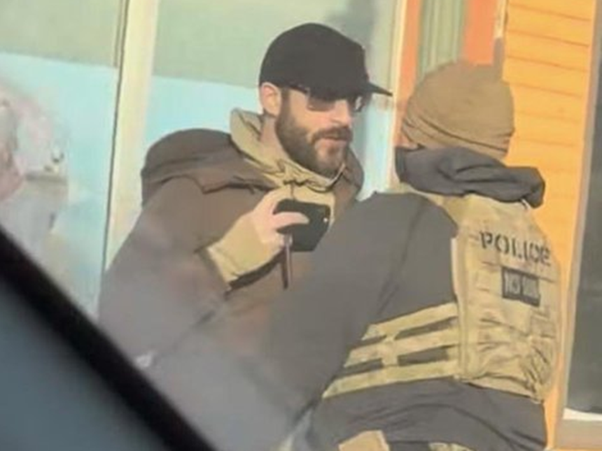 NEWS.ro: Încă o persoană ucisă de agenţi federali în Minnesota. A fost activată Garda Naţională. Bărbatul împuşcat era asistent medical la terapie intensivă / Au apărut primele imagini cu momentul împuşcării bărbatului - VIDEO