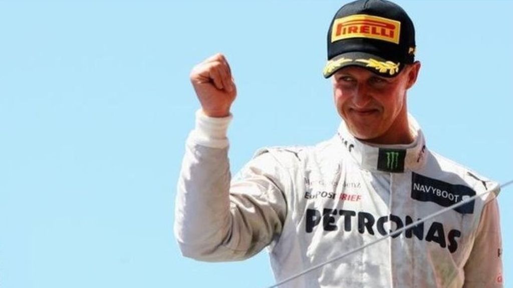 NEWS.ro: Informaţii despre starea lui Michael Schumacher: Nu mai este imobilizat la pat şi se deplasează într-un scaun cu rotile