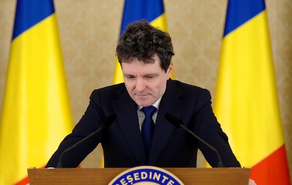 NEWS.ro: Lazurca, despre poziţia lui Nicuşor Dan legată de controversele cu Groenlanda: Preşedintele se situează nu în mijlocul celor două poziţii, ci este solidar cu ambele poziţii / Băieţi, opriţi-vă, fiindcă ne facem rău unul altuia