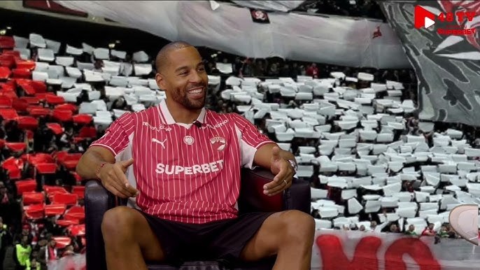 NEWS.ro: Meciul Dinamo-Petrolul: Devis Epassy - Nu este prima mea greşeală, dar sper să nu mai fac