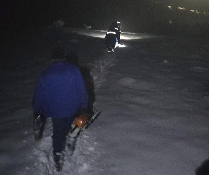 NEWS.ro: Ministrul Energiei: Doar 4.000 de gospodării mai sunt încă fără energie electrică, din cele aproape 95.000 de gospodării afectate de ninsoarea şi viscolul din ultimele zile/ Ce spune Bogdan Ivan despre consumul de energie electrică