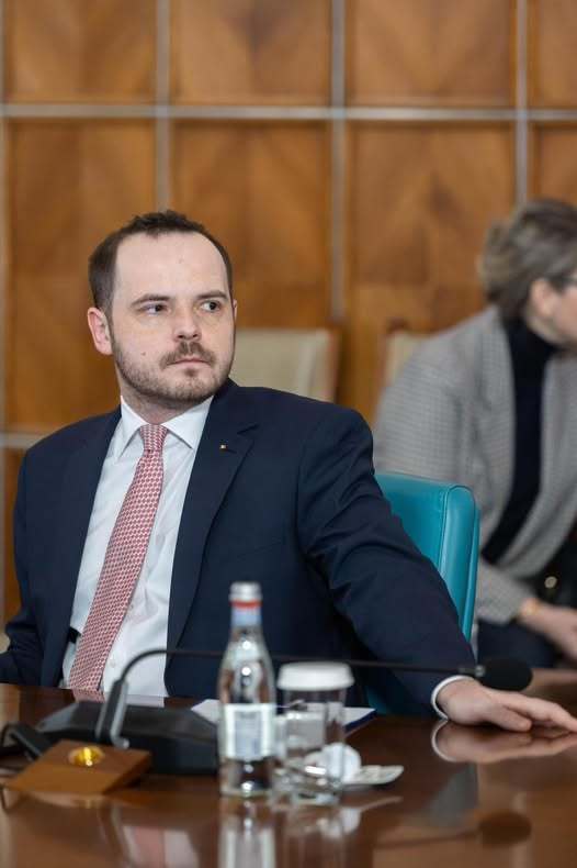 NEWS.ro: Ministrul Sănătăţii: În doar şase luni, am accelerat decisiv procesul de actualizare a listei de medicamente compensate şi gratuite şi am redus semnificativ numărul terapiilor care aşteptau de ani de zile să intre la finanţare publică