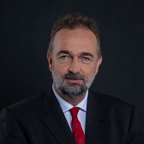 NEWS.ro: Moştenitorul Casei de Habsburg denunţă o „a cincea coloană” a Rusiei în cadrul grupului europarlamentar „Patrioţi pentru Europa”