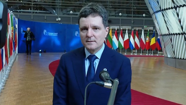 NEWS.ro: Nicuşor Dan, înainte de Consiliul European: Avem nevoie de această relaţie transatlantică, Europa şi România / E foarte bine că, în urma dialogului, o oarecare escaladare care se produsese s-a diminuat şi am revenit în parametri normali