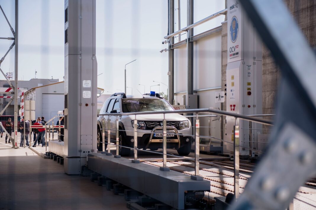 NEWS.ro: Peste 2 milioane de tone de deşeuri declarate de transportatori anul trecut nu au ajuns în staţiile de valorificare-reciclare. Garda de Mediu: Situaţia generează „riscuri majore”