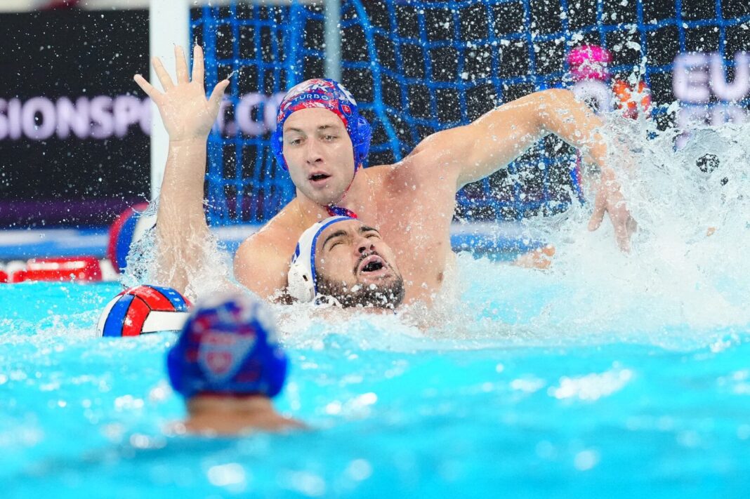 NEWS.ro: Polo: Croaţia - România, scor 17-9, în grupa principală F a Campionatului European