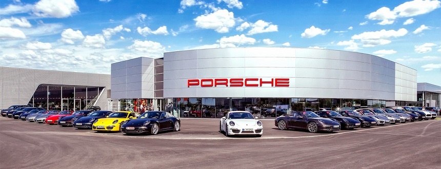 NEWS.ro: Porsche înregistrează cel mai sever declin al vânzărilor din 2009, pe fondul prăbuşirii cererii din China
