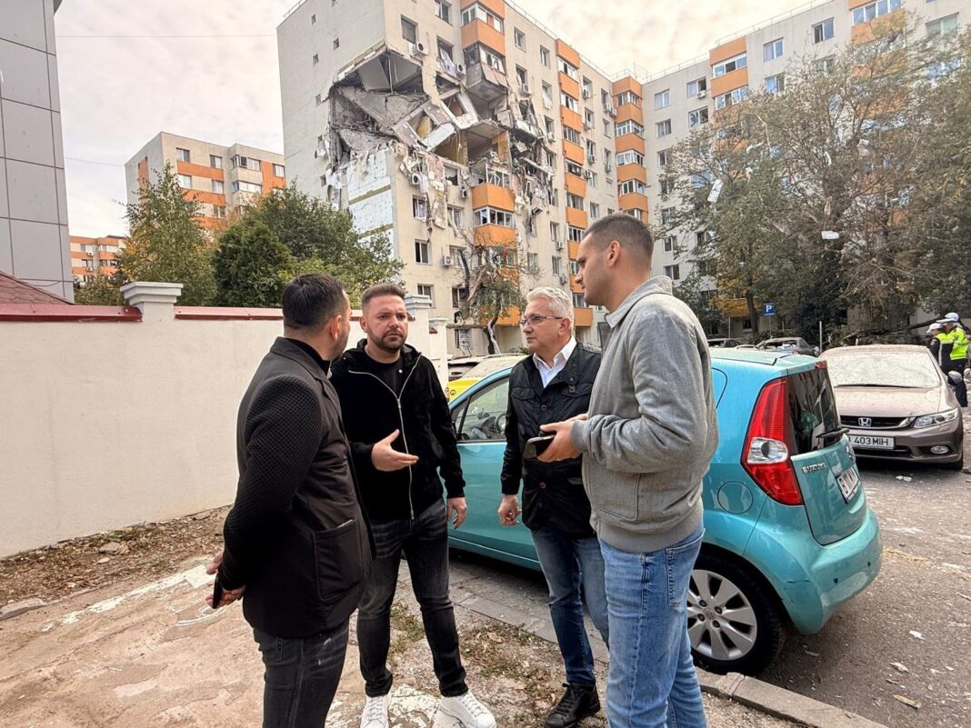 NEWS.ro: Primarul Sectorului 5, Vlad Popescu Piedone, anunţă că a decis scutirea de la plata taxelor şi impozitelor locale pentru proprietarii apartamentelor din blocul în care s-a produs explozia din 2025