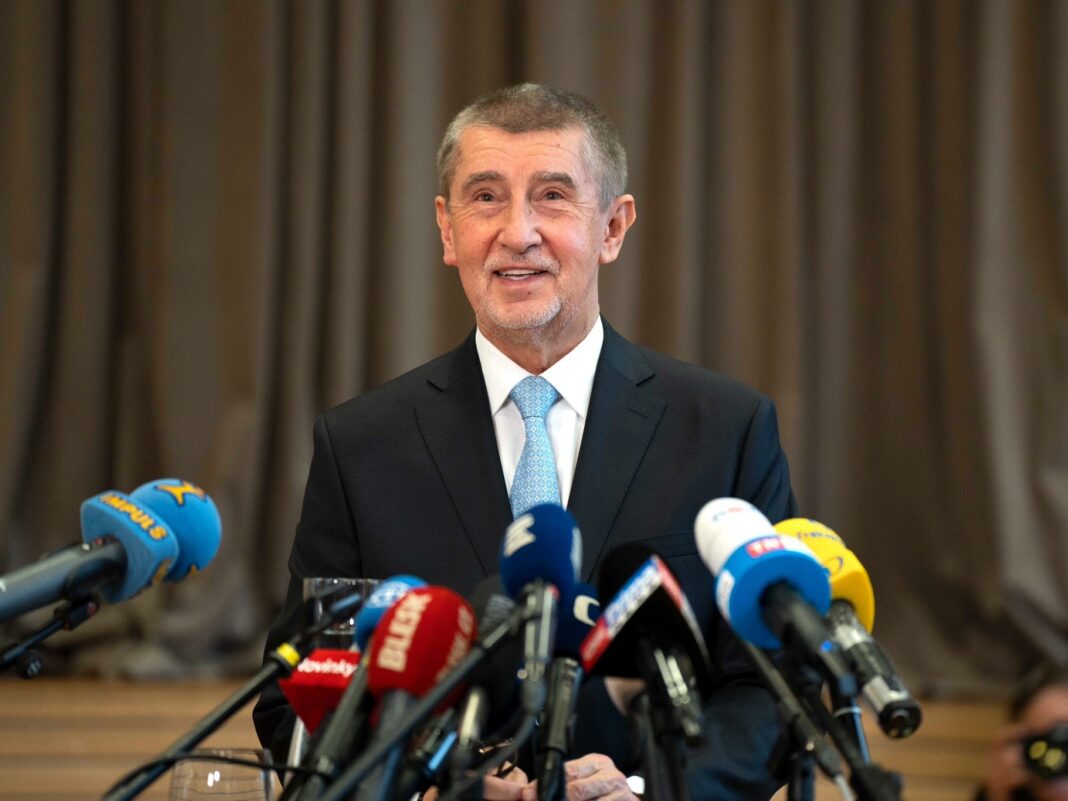 NEWS.ro: Programul ceh de aprovizionare cu muniţie pentru Ucraina poate continua, anunţă premierul Babis