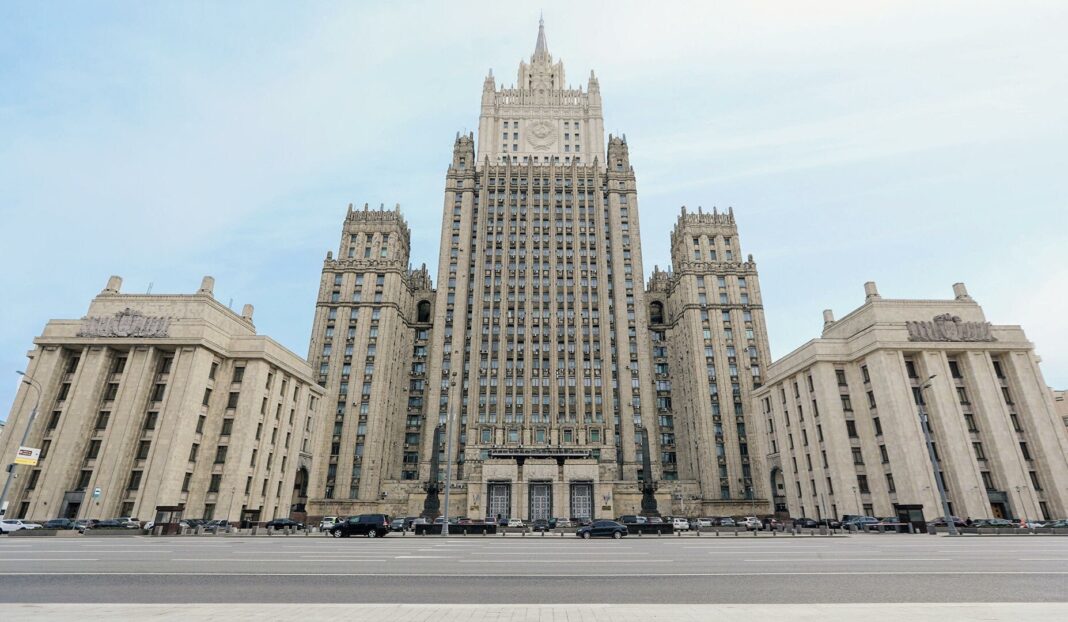 NEWS.ro: Rusia anunţă expulzarea unui diplomat britanic pe care îl acuză de spionaj