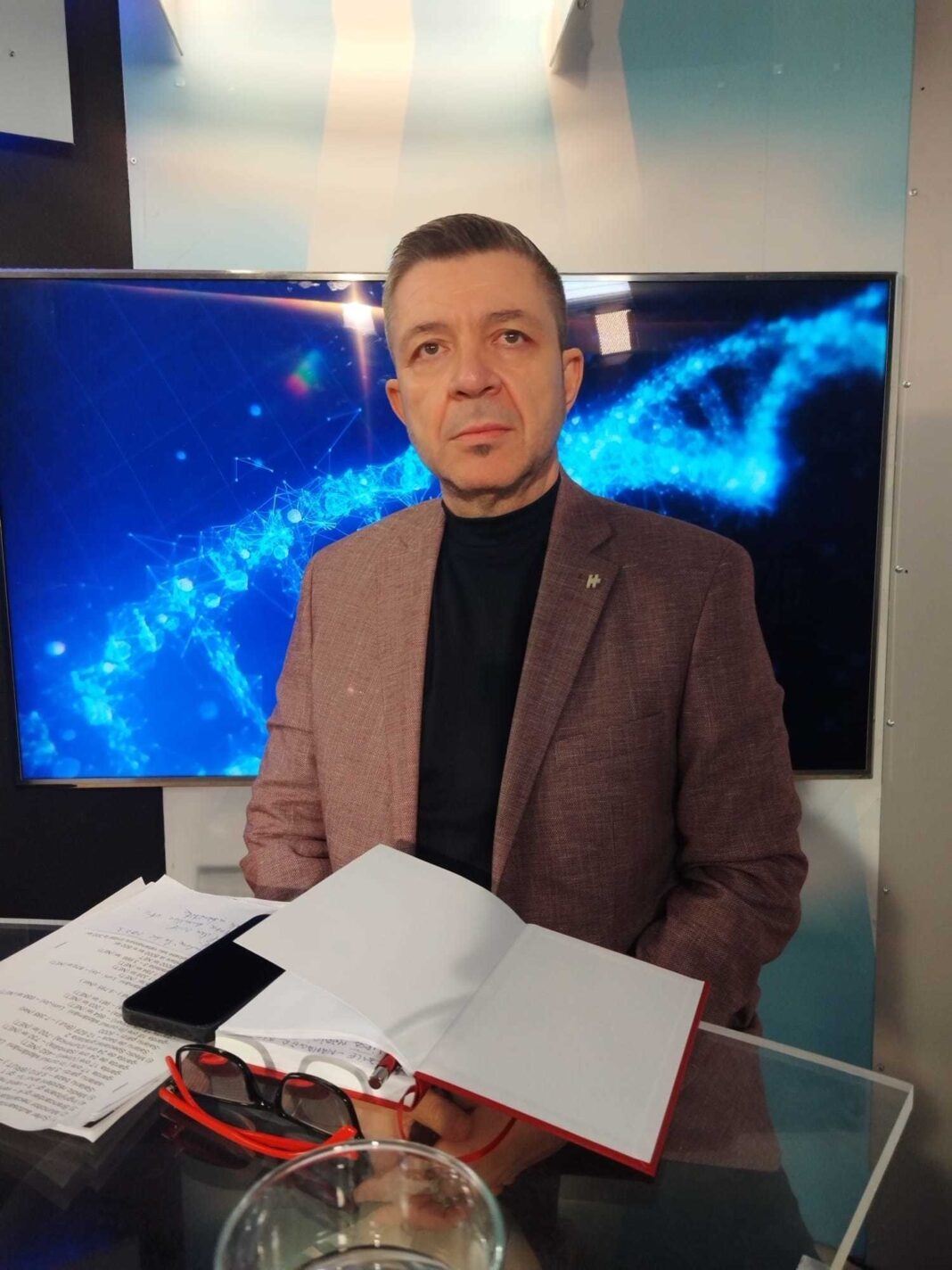 NEWS.ro: Şeful Diviziei de medici din Sanitas: Nu se va mai negocia niciodată foarte uşor cu noi. Vom fi foarte severi, vom fi foarte drastici, pentru că suntem foarte puternici