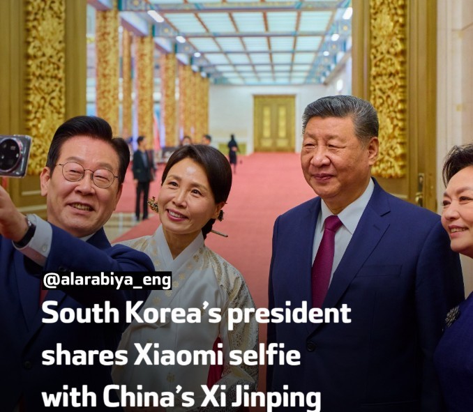 NEWS.ro: Selfie-uri şi zâmbete: Coreea de Sud caută o „nouă etapă” în relaţiile cu China