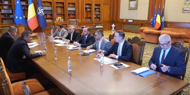 NEWS.ro: Sorin Grindeanu: Toate şantierele legate de infrastructura medicală şi de transport trebuie să aibă finanţare / Miniştrii Energiei şi Muncii pregătesc un program de măsuri de protecţie a populaţiei cel mai expuse riscurilor sociale
