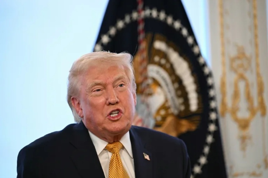 NEWS.ro: Trump anunţă că a ”anulat al doilea val de atacuri avute în vedere mai înainte, care nu pare necesar”, în urma eliberării unui ”număr mare de deţinuţi politici” de către Caracas