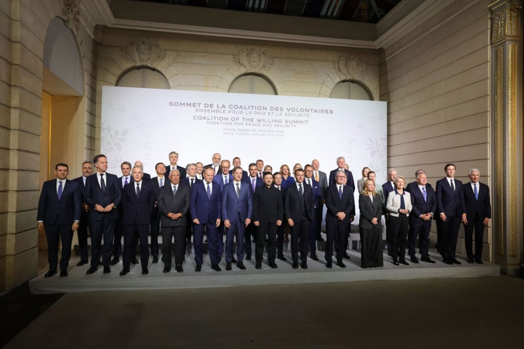 NEWS.ro: UPDATE - Parisul, Londra şi Kievul semnează o declaraţie de intenţie pentru desfăşurarea unei forţe multinaţionale după intrarea în vigoare a unui armistiţiu în Ucraina. Zelenski: „Ceea ce trebuie să rezolvăm cu adevărat este problema teritoriului”