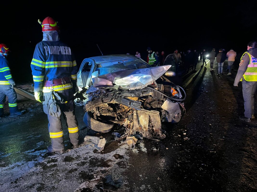 NEWS.ro: UPDATE - Plan Roşu de Intervenţie, după un accident rutier produs în judeţul Sibiu / 7 persoane, implicate  / O femeie a murit, cinci victime au fost transportate la spital, iar o alta a refuzat transportul / Precizările poliţiştilor - FOTO