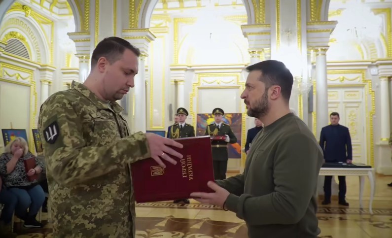 NEWS.ro: Volodimir Zelenski îl alege pe Kirilo Budanov, şeful serviciilor militare de informaţii, pentru a fi cel mai important consilier al său, în locul lui Andrii Iermak