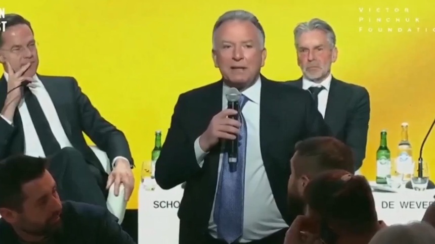 NEWS.ro: Witkoff anunţă la Davos, la un eveniment orgnizat de către Ucraina la WEF, că ”mai rămâne un punct de rezolvat” în negocieri, înainte să se întâlnească cu Putin la Moscova. Rutte anunţă că SUA sunt ”dispuse” să furnizeze Kievului material militar