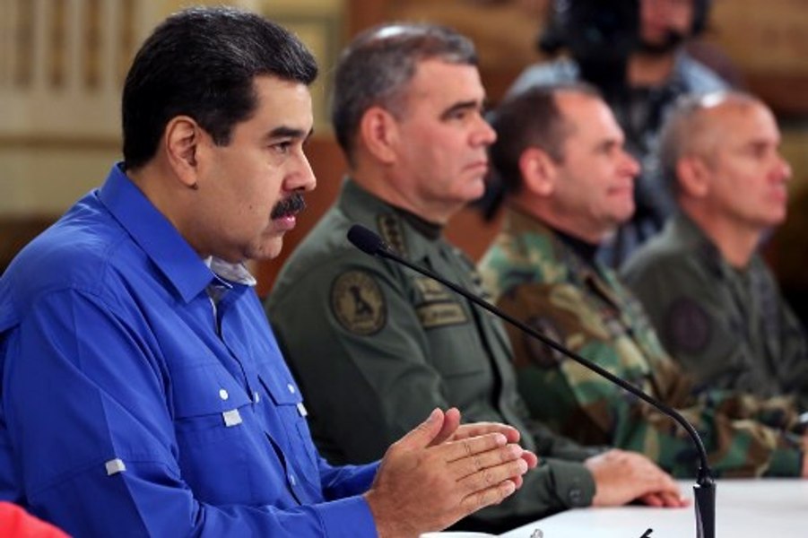 Nicolás Maduro, autocratul unui regim izolat, nu ia în calcul capitularea. „Aici nu se predă nimeni”