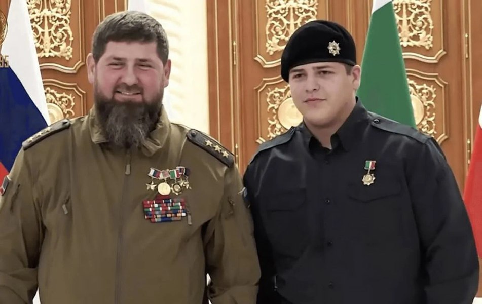 Noi detalii despre accidentul în care a fost rănit fiul lui Ramzan Kadîrov: a pierdut controlul mașinii și a intrat într-un gard