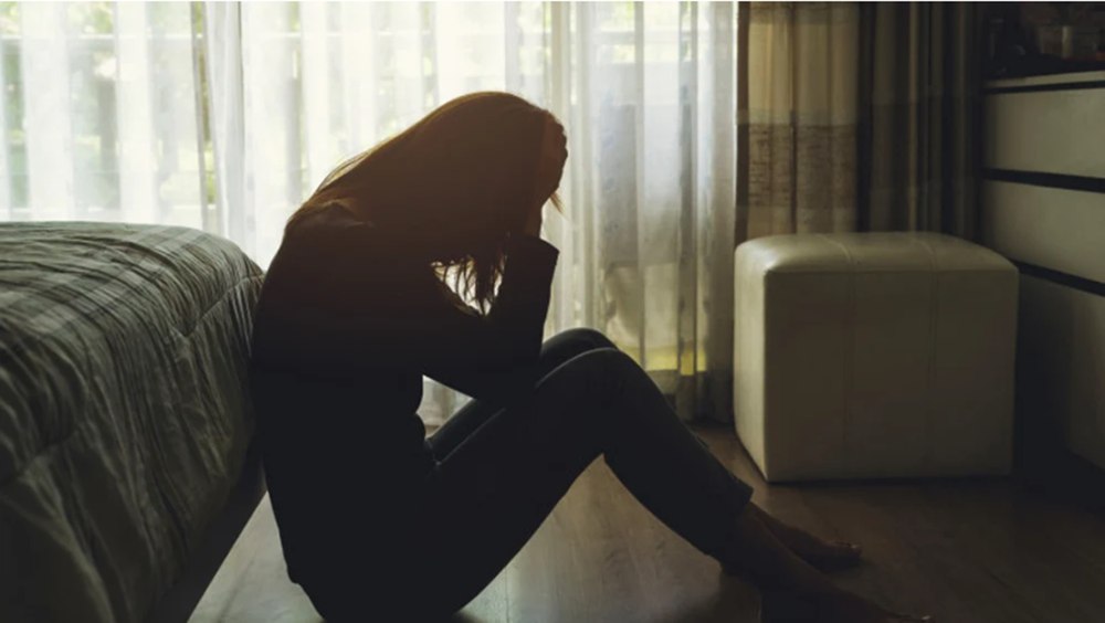 O elevă de 14 ani își acuză un coleg de viol după ce a fost la el acasă cu o prietenă