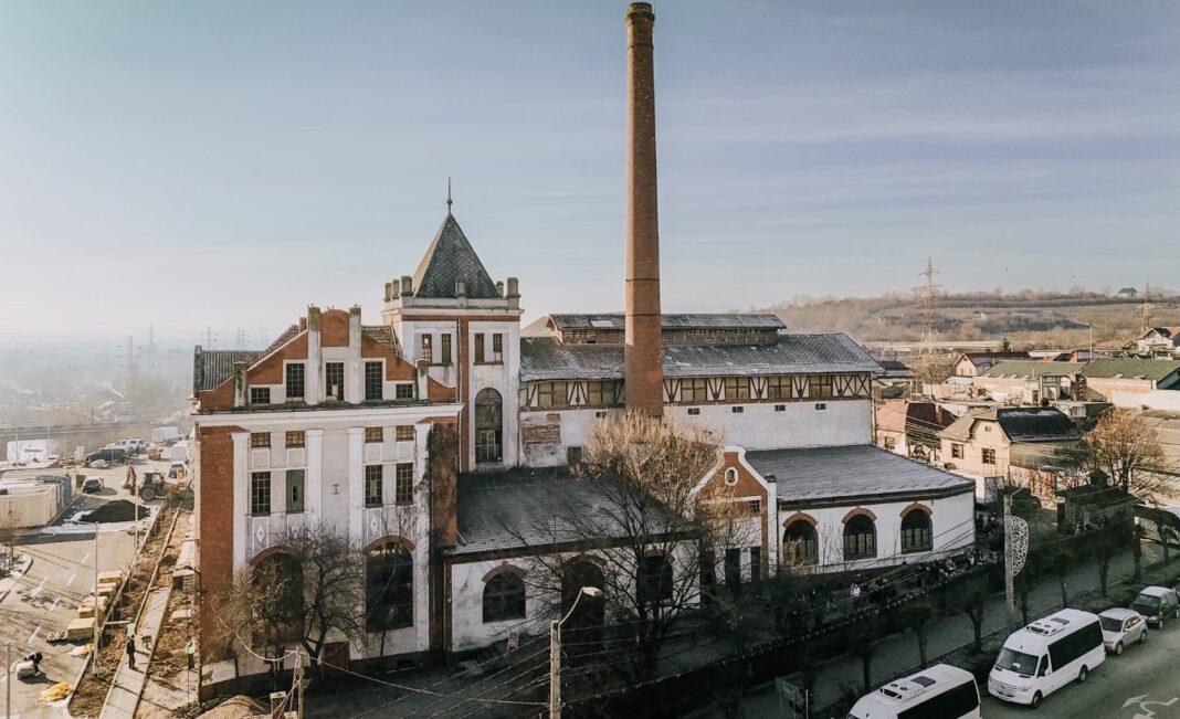 O veche fabrică de bere din județul Cluj, scoasă la vânzare pentru 2,69 milioane de euro