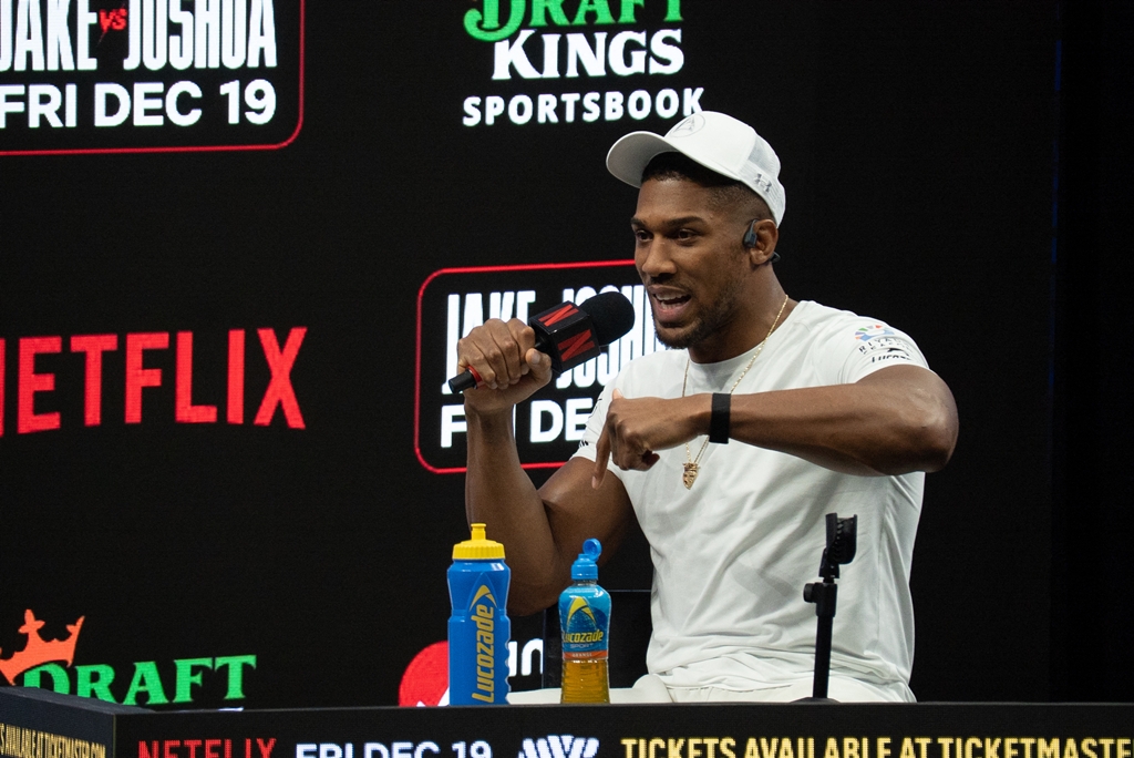 Poliția din Nigeria îl acuză pe șoferul pugilistului Anthony Joshua de conducere periculoasă în urma accidentului mortal