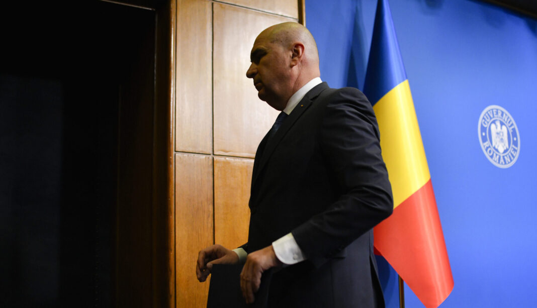 Premierul Ilie Bolojan, invitat la Radio România, la ora 13,00