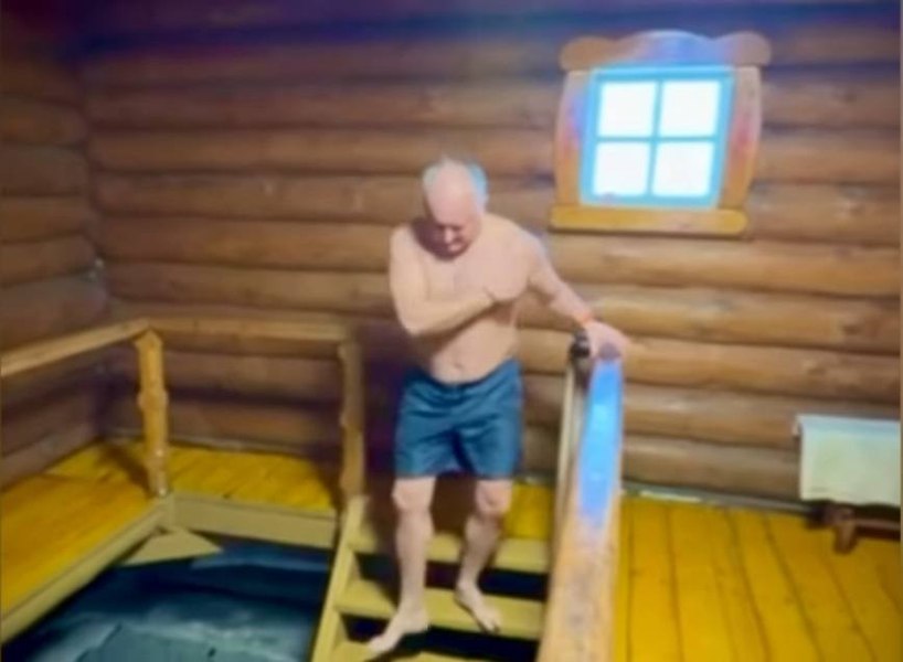 Pro-rusul Igor Dodon a marcat Boboteaza pe stil vechi în Rusia, în ziua în care era așteptat în instanță