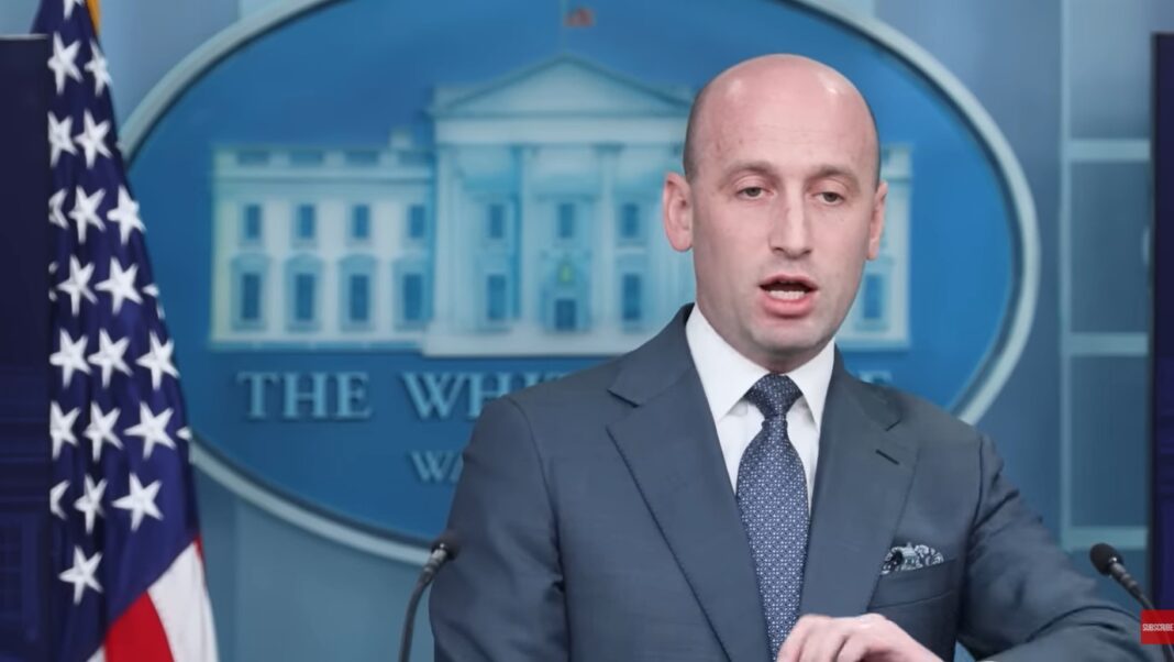 PROFIL Omul care l-a ajutat pe Trump ”să-și găsească vocea”: Stephen Miller, ideologul MAGA, de la cruciada împotriva imigrației la amenințările Groenlandei